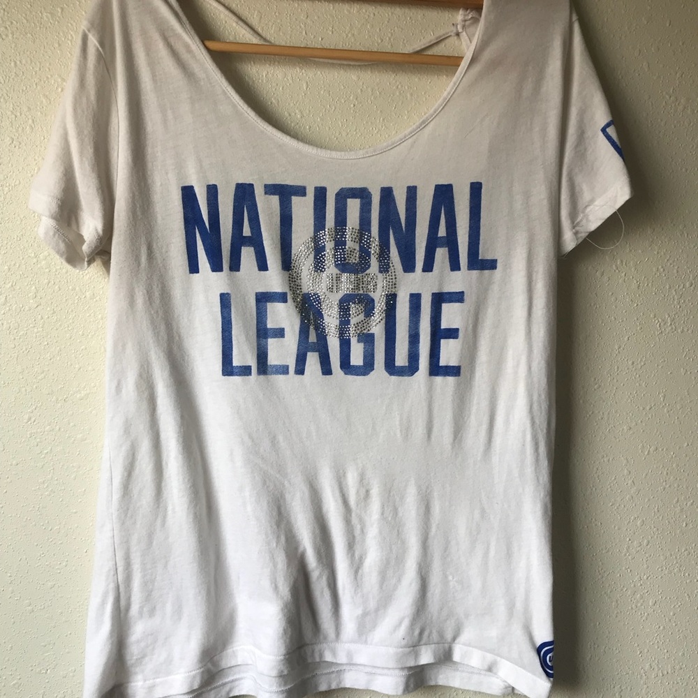 Pink Chicago Cubs open back tee